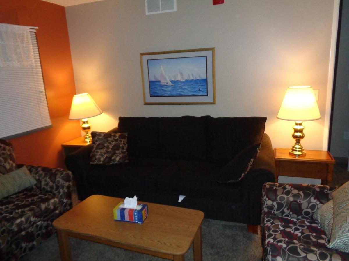 Riverview Suites Apartments Рочестер Экстерьер фото