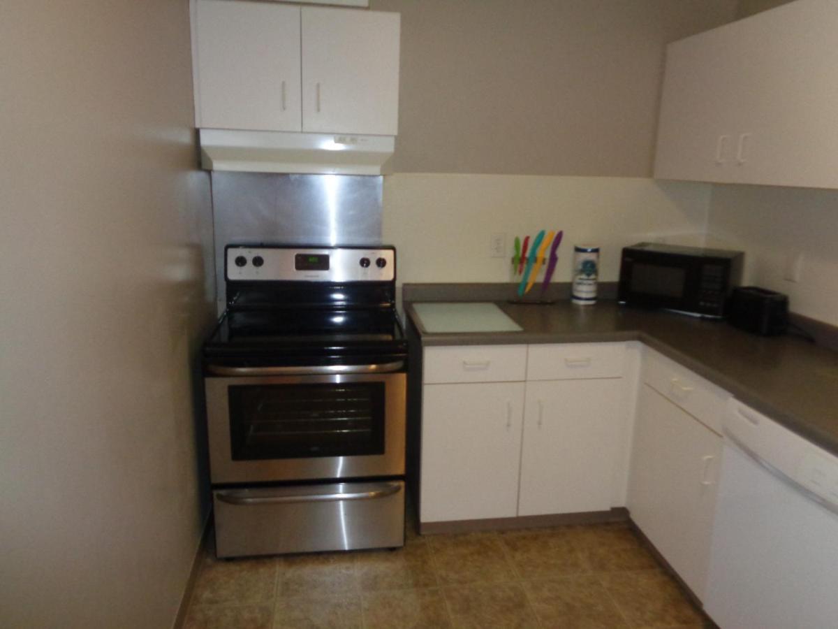 Riverview Suites Apartments Рочестер Экстерьер фото
