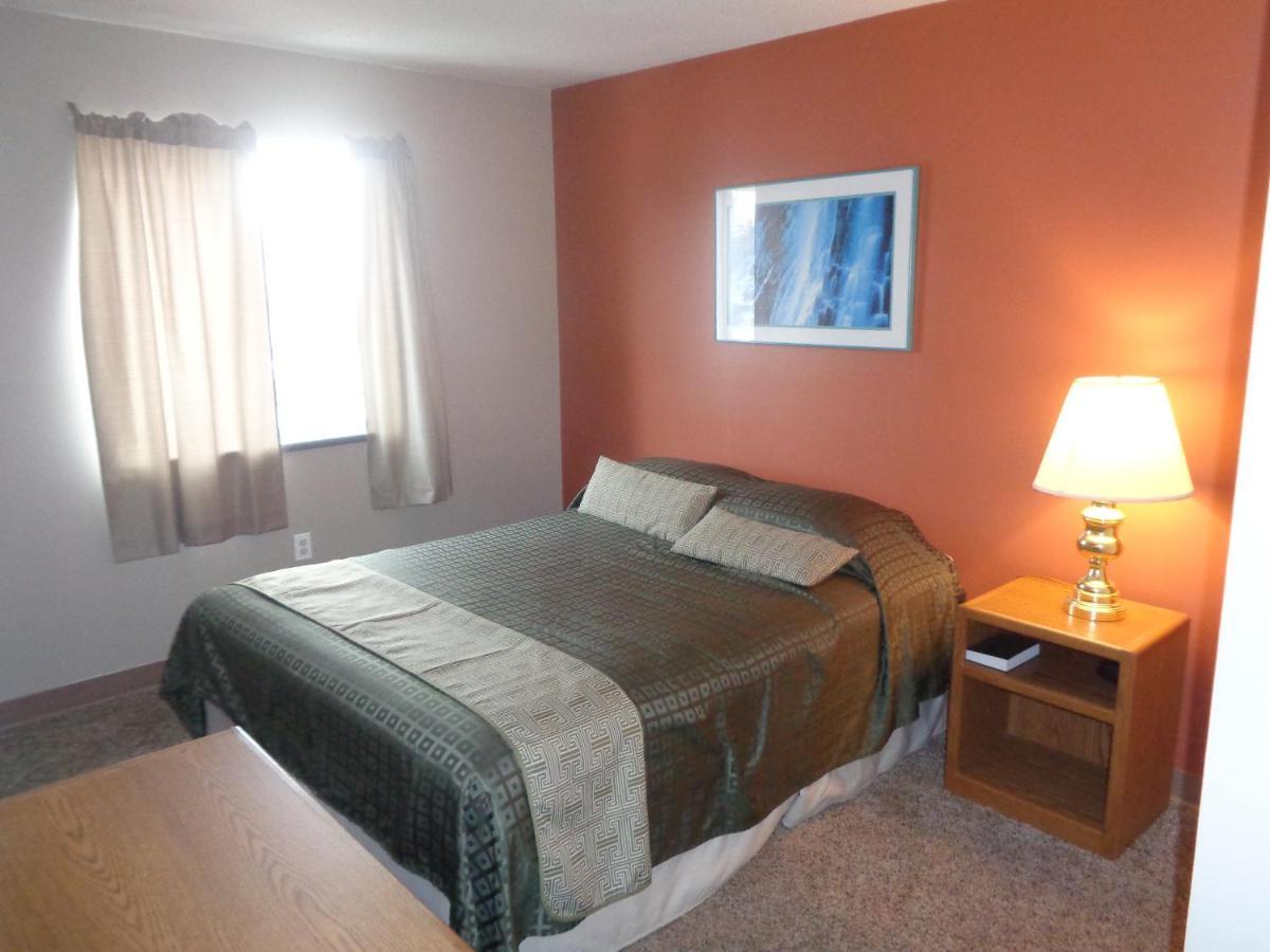 Riverview Suites Apartments Рочестер Экстерьер фото