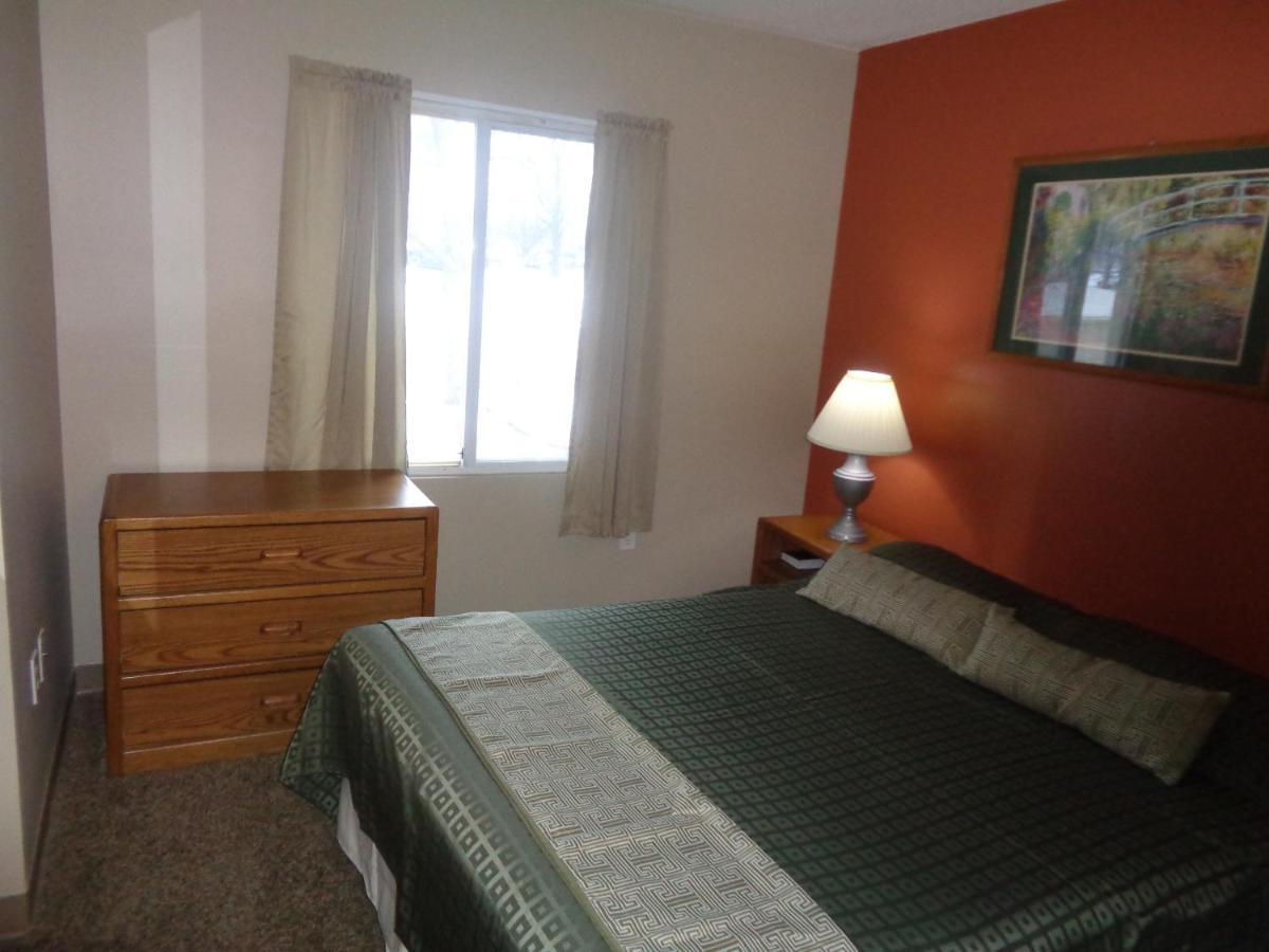 Riverview Suites Apartments Рочестер Экстерьер фото
